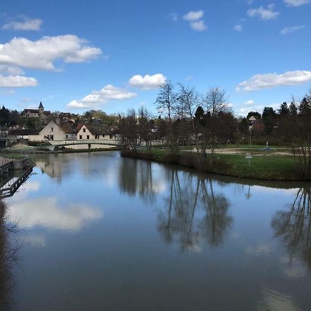 Les Lodges Du Canal Vue Sur Le Canal Rogny エクステリア 写真