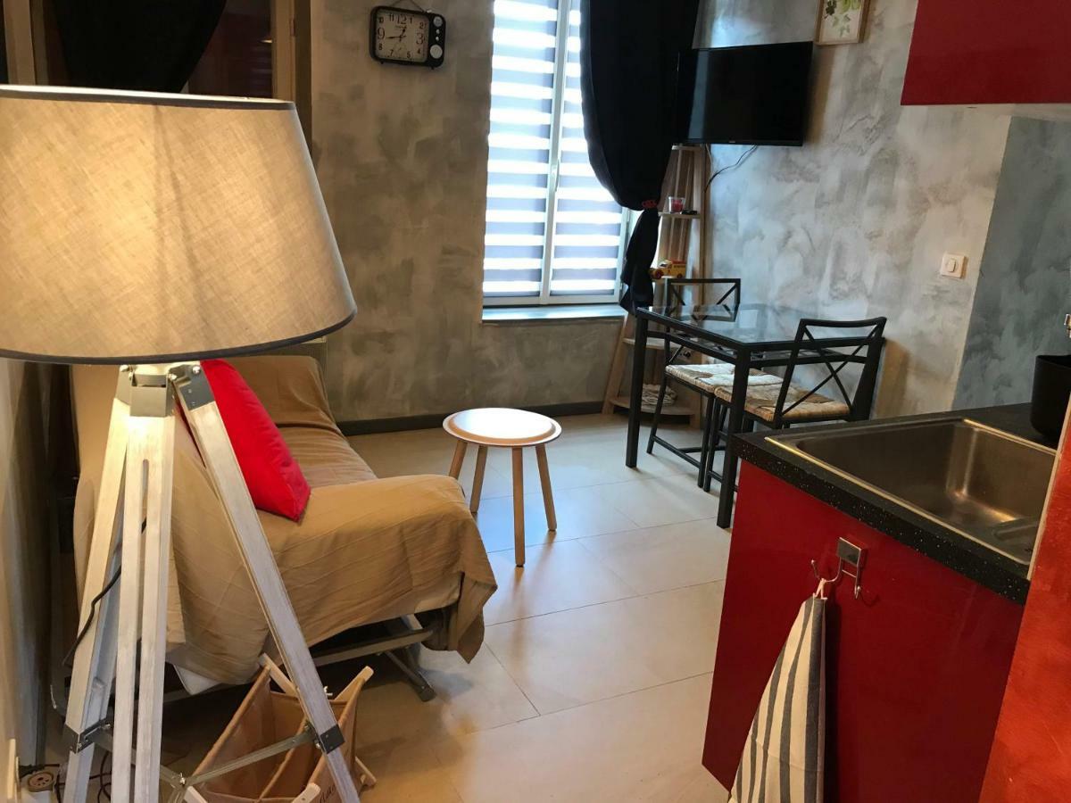 Les Lodges Du Canal Vue Sur Le Canal Rogny エクステリア 写真